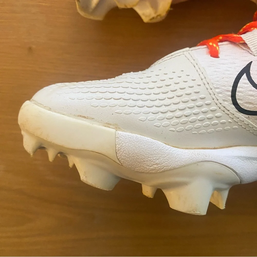 Nike Womens HyperDiamond 4 Pro, Red/ White/ Orange Fire Laces, Sz 7.5 - Picture 6 of 15